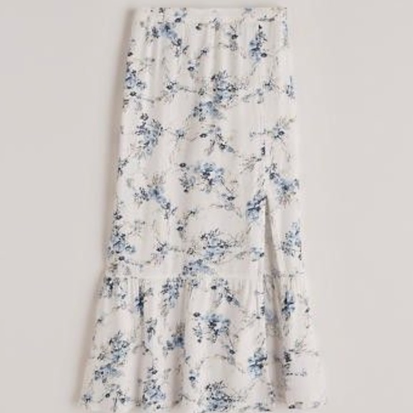 Abercrombie & Fitch Dresses & Skirts - Abercrombie & Fitch Keepsake Ruffle Hem Midi Skirt
